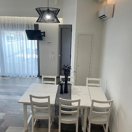 Aelia Luxury House